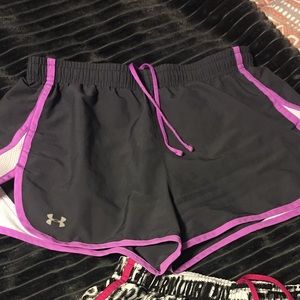 Athletic shorts